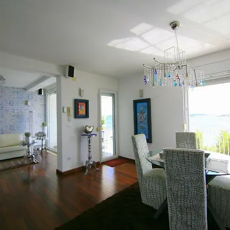 Hd Beach House Iii Drage